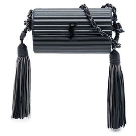 Borsa Saint Laurent Opium Box monocromatica con monogramma in pelle di agnello nera a coste in acrilico con frange Nero