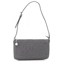 Bulgari Bolsa de ombro em couro e canvas Logo Mania BVLGARI Preto
