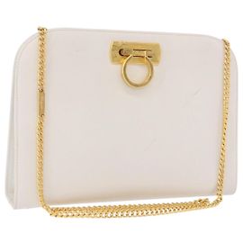Bolsa de Ombro Salvatore Ferragamo Gancini em Couro Branco e Ouro Autêntica 191748 Branco Outro