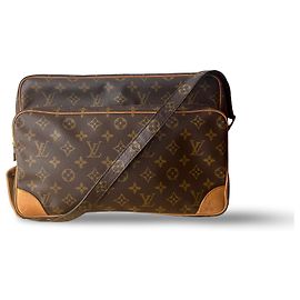 Louis Vuitton Nile GM Beige