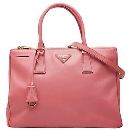 Bolsa Prada Galleria Triangle Logo Plate Rosa