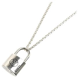 Colar Louis Vuitton Lockit Learn em prata 925 Outro