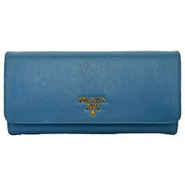 Carteira continental com aba Prada Vitello Move em couro azul Azul Azul claro