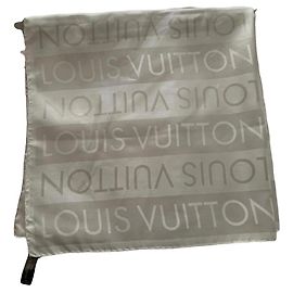 Louis Vuitton Monogram Seidentuch Carré Grau Monogramm