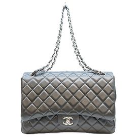 Bolsa de ombro Chanel Lambskin Single Flap Maxi Preto