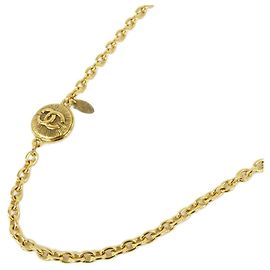 Colar Chanel dourado com pingente Dourado