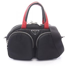 Prada Triangle Logo 2-Way Handtasche Schwarz Rot