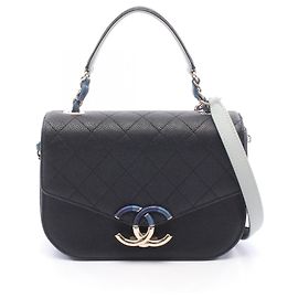 Borsa a tracolla Chanel Matelassé Half Coco Nero