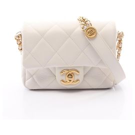 Bolsa de Ombro Chanel Mini Matelassé Branco