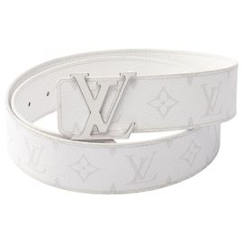 Louis Vuitton LV Initials 40mm Reversibler Gürtel Weiß