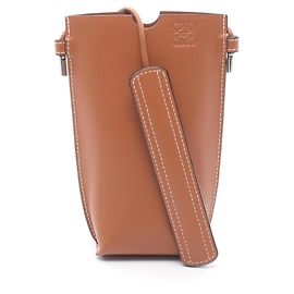 Bolsa de Ombro Loewe Gate Pocket Marrom