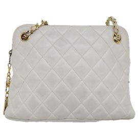 Chanel Vintage Zip Chain Matelassé Caviar Medium Blanc