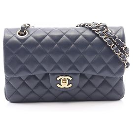 Borsa a tracolla Chanel Matelassé Double Flap Blu navy