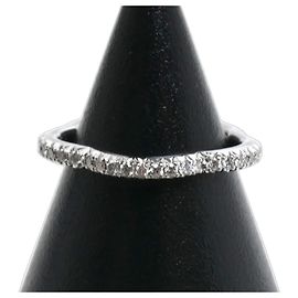 Anillo Eternity Camellia en oro blanco de 18K Chanel Otro
