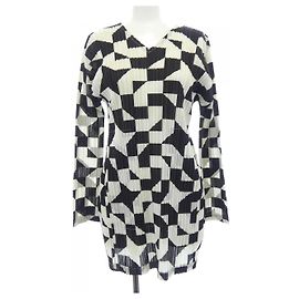 Issey Miyake PLEATS PLEASE Geometrisch plissierte Tunika Schwarz Andere
