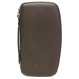 Louis Vuitton Taiga Travel Case Organizer Brown