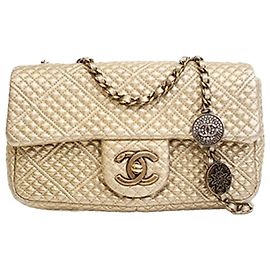 Chanel Gold Small Micro Quilted Metallic Lambskin Coin Flap Doré