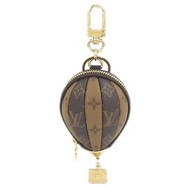 Chaveiro Louis Vuitton Monogram Reverse LV Dream M01724 Marrom