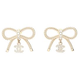 Orecchini Swing con nastro Chanel Coco Mark D'oro