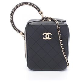Chanel Matelassé Shoulder Bag Black