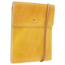 LOUIS VUITTON Portefeuille Walker Monogram Vernis Lime Yellow M91074 LV Auth ep15446 Doré