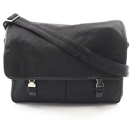 Prada Nylon Schultertasche Schwarz