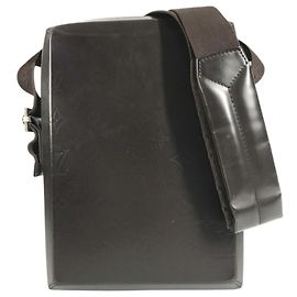 Borsa a tracolla Louis Vuitton Monogram Glacé Bobby Pochette Marrone Altro