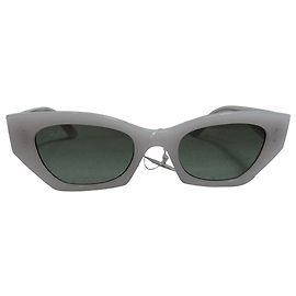 Ray-Ban Zena Cat-Eye Sunglasses in White Acetate White