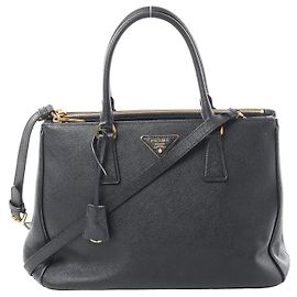 Prada Galleria Saffiano Lux Leder 2Way Handtasche in Schwarz Schwarz