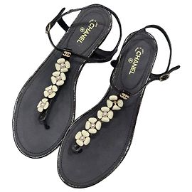 Chanel Black Flower Pearl Thong Sandals - EU 41 Pre-owned Other