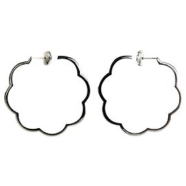 Boucles d'oreilles CHANEL 18KWG Or blanc Camellia Autre