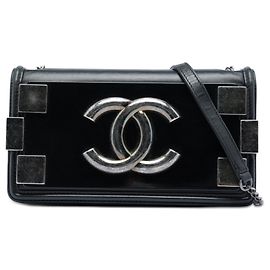 Chanel Black Lambskin and Acrylic Boy Brick Horizontal Flap Noir