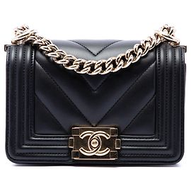 Chanel Black Mini Chevron Lambskin Boy Flap Nero