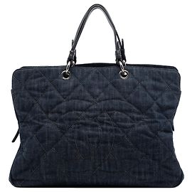 Chanel Blue Large CC Quilted Denim Timeless Tote Blau Marineblau