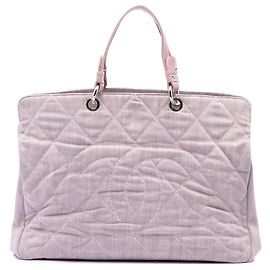 Chanel Pink Large CC gesteppter Denim Tote Pink