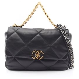 Borsa a tracolla Chanel 19 Dixneuf Matelassé in agnello nero Nero