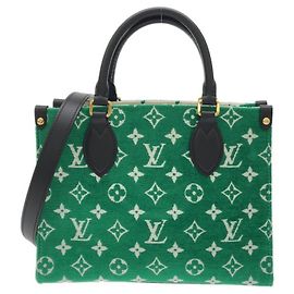 Borsa Louis Vuitton Monogram Jacquard Velvet OnTheGo PM Verde