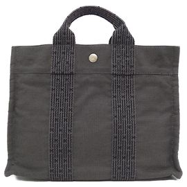 Hermès Hermes Herline PM Handbag Black