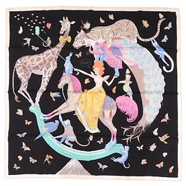 Hermès Sciarpa in seta Black Carré 90 Story Hermes Nero Multicolore