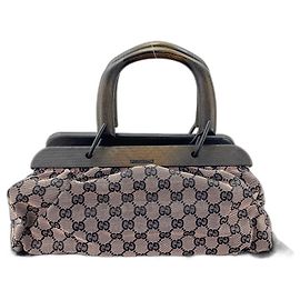 Bolsa Gucci com alça de madeira em rosa Rosa