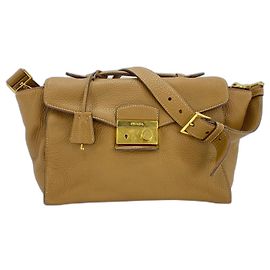 Bolsa de ombro em couro marrom Prada Marrom