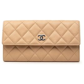 Cartera larga matelassé Chanel Coco Mark Beige