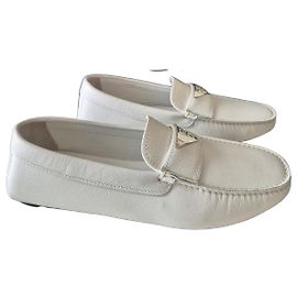 Mocassins Prada en cuir blanc Blanc