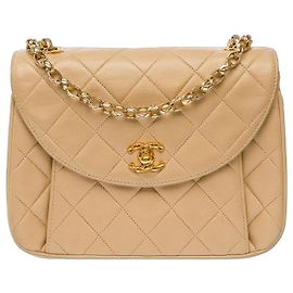 Bolsa CHANEL em Couro Bege - 103772 Bege