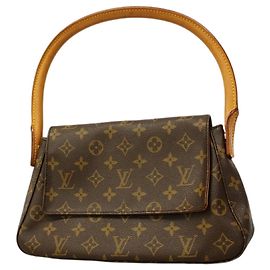 Bolsa de Ombro Louis Vuitton Monogram Mini Looping Marrom