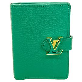 Cartera de doble pliegue en cuero Taurillon Louis Vuitton verde Verde