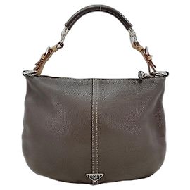 Bolsa de ombro em couro marrom Prada Marrom