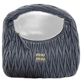 Miu Miu Miu Wonder Matelassé Handbag Black