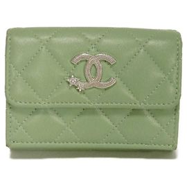 Cartera Tri-fold Chanel Classic Small Flap Verde claro