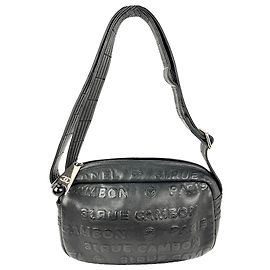 Borsa a tracolla vintage Chanel Unlimited Camera in pelle di agnello nera Nero